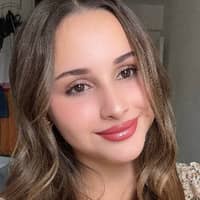 Photo de profil du pet sitter : Nur A.