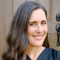 Sitter Profile Image: Melissa J.