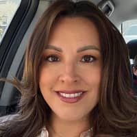 Sitter Profile Image: Julieta V.