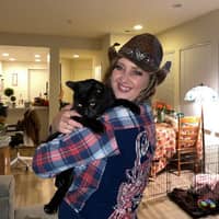 Sitter Profile Image: Juliane H.