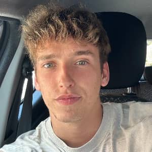 Sitter Profile Image: Eduard T.