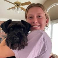 Sitter Profile Image: Evelyn M.