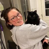 Sitter Profile Image: Ashley F.