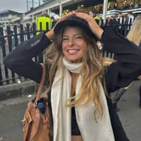 Sitter Profile Image: Annabel L.