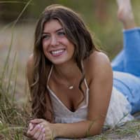 Sitter Profile Image: Mallory D.