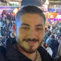 Sitter Profile Image: Tom F.