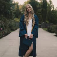 Sitter Profile Image: Riley H.