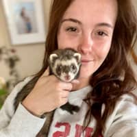 Sitter Profile Image: Taylor E.