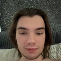 Sitter Profile Image: Luke C.