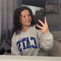 Sitter Profile Image: Mariah T.