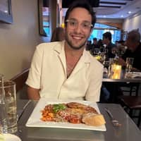 Sitter Profile Image: Nino B.