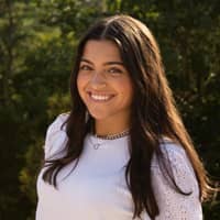 Sitter Profile Image: Ellen D.