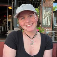 Sitter Profile Image: Daucoda R.