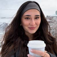 Sitter Profile Image: Lauren M.