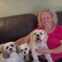 Sitter Profile Image: Laura R.