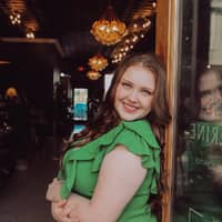 Sitter Profile Image: Leah B.