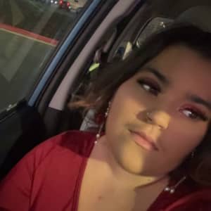 Sitter Profile Image: Madison O.