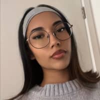 Sitter Profile Image: Anne F.