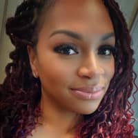 Sitter Profile Image: Renee F.