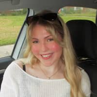 Sitter Profile Image: Taylor F.