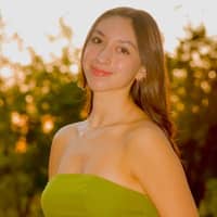 Sitter Profile Image: Elyana T.