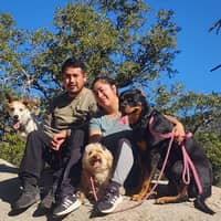 Sitter Profile Image: Damaris G.