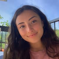 Sitter Profile Image: Alexa L.