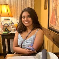 Sitter Profile Image: Reya A.