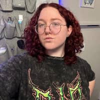 Sitter Profile Image: Carly S.