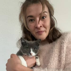 Sitter Profile Image: Amandine S.