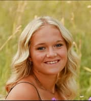 Sitter Profile Image: Madison W.