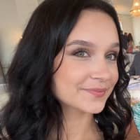 Sitter Profile Image: Haleigh B.