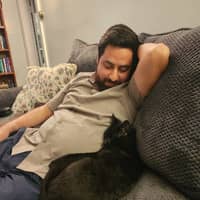 Sitter Profile Image: Leonardo V.