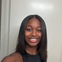 Sitter Profile Image: alexandra m.