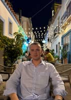 Sitterprofilbild: Dmytro M.