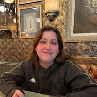 Sitter Profile Image: Chloe S.