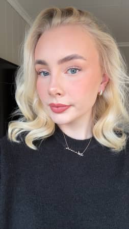 Sitter Profile Image: Aurora J.