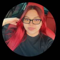 Sitter Profile Image: Stephanie V.