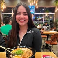 Sitter Profile Image: Paola L.