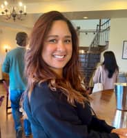 Sitter Profile Image: Jazmin R.