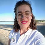 Sitter Profile Image: Andrea V.