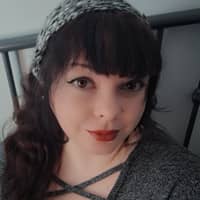 Sitter Profile Image: Marilynn H.