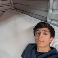 Sitter Profile Image: Osvaldo C.