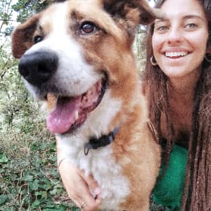 Sitter Profile Image: África R.