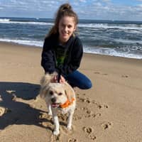 Sitter Profile Image: Emily L.