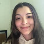 Sitter Profile Image: Christina W.