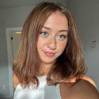 Sitter Profile Image: Loren B.