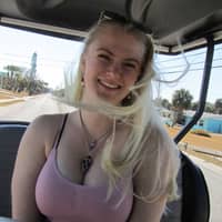 Sitter Profile Image: Alexxa D.