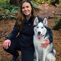 Sitter Profile Image: Holly N.