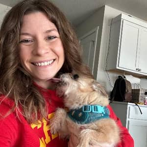 Sitter Profile Image: Hanna G.